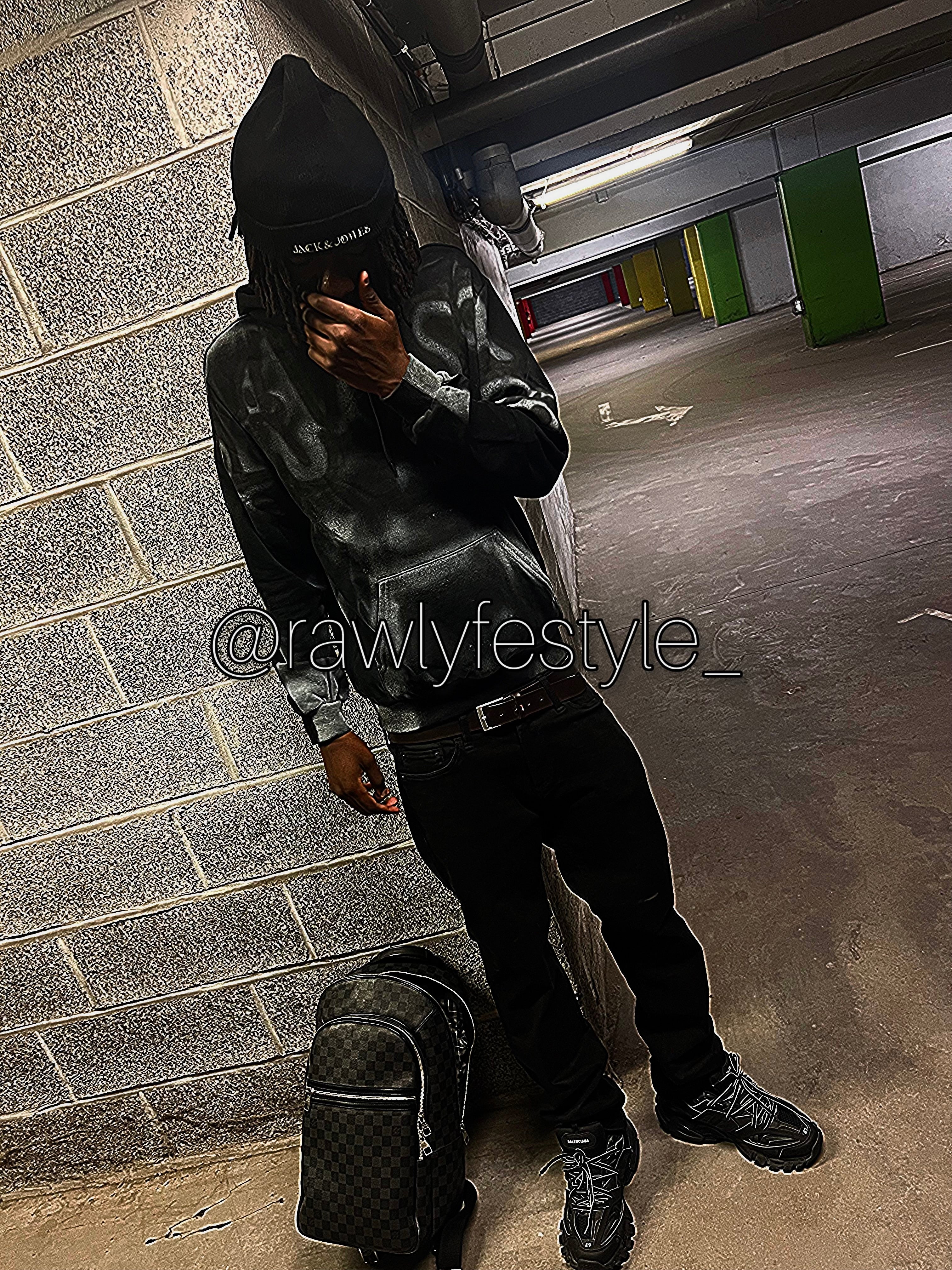 BLACK RAWSTAR* HOODIE